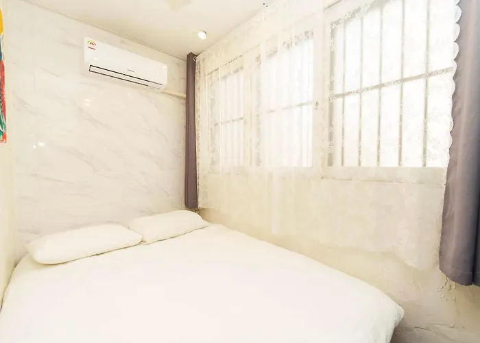 1.hongdae@ Cozy House 5room.4bath.