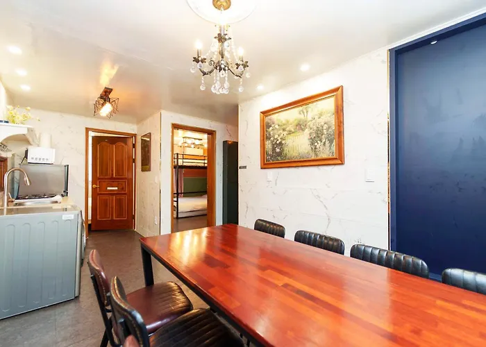 1.hongdae@ Cozy House 5room.4bath. Seoul