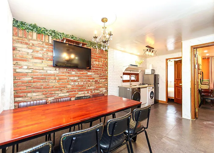 1.hongdae@ Cozy House 5room.4bath.